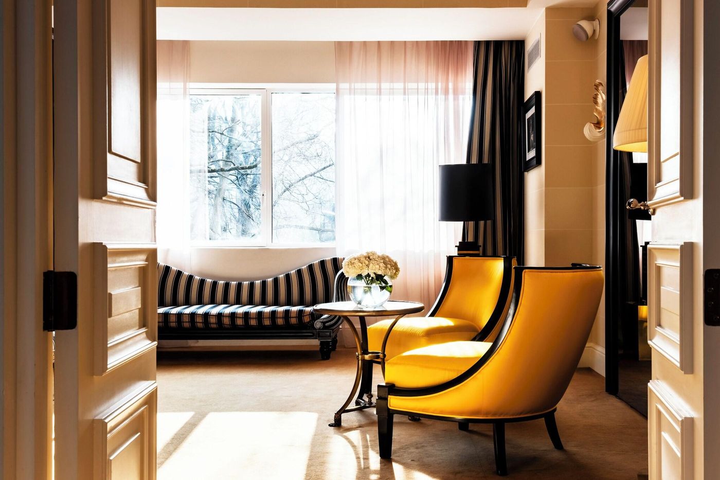 Hotel-de-Berri-Champs-Elysees--a-Luxury-Collection-Hotel--Paris-Room-71
