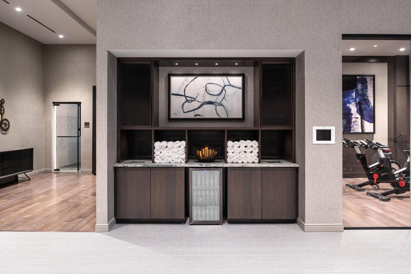 The-Row-Hotel-At-Assembly-Row--Autograph-Collectio-Sports-and-Entertainment-63