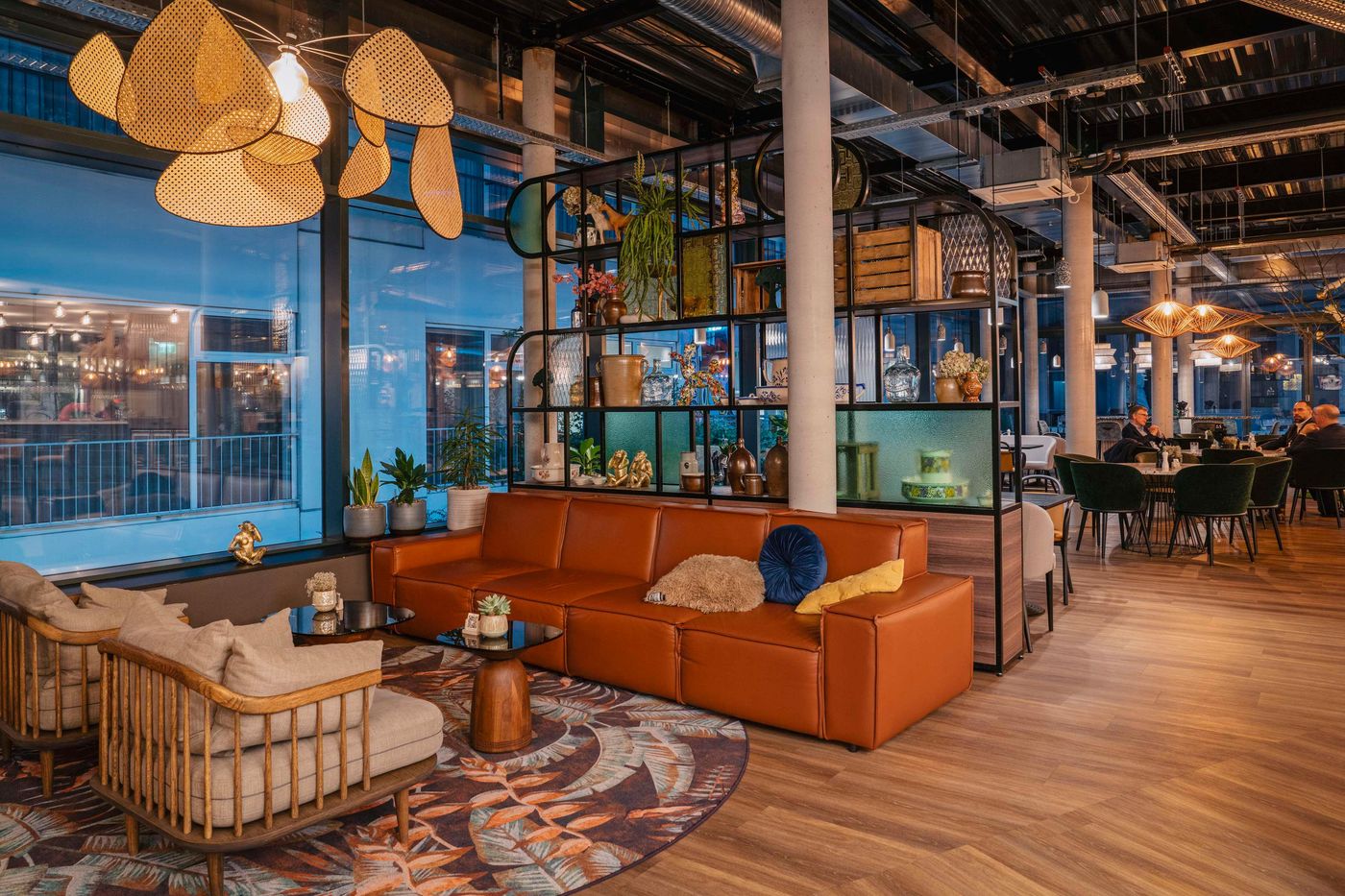 Hotel-Berlin--Berlin-Bar-17