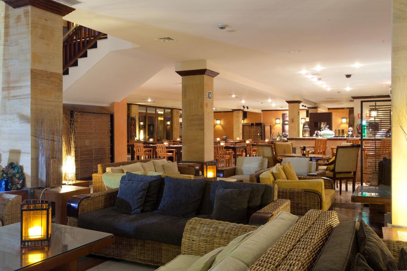 Regency-Country-Club-Restaurant-43