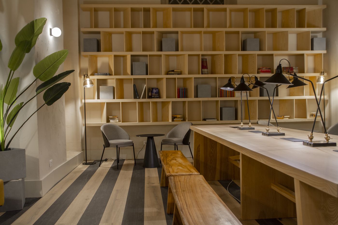 Room-Select-Via-Veneto-Conferences-4