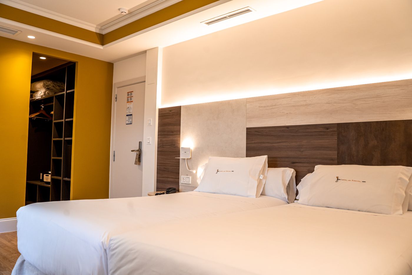 Rio Bidasoa-Spain-HONDARRIBIA-Room-7