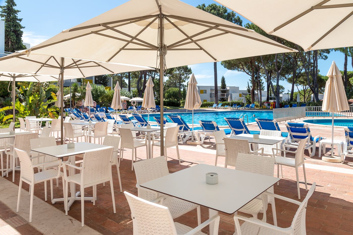 Pinhal-da-Marina-Hotel-Restaurant-20