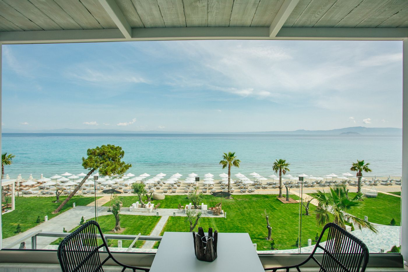 Blue Carpet Luxury Suites