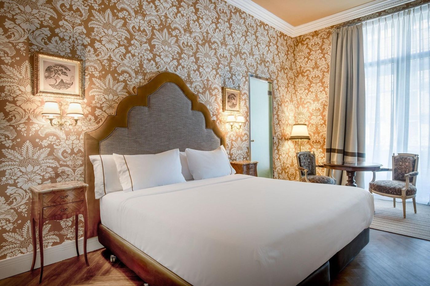 AC-Hotel-Palacio-del-Retiro-Autograph-Collection-Room-36