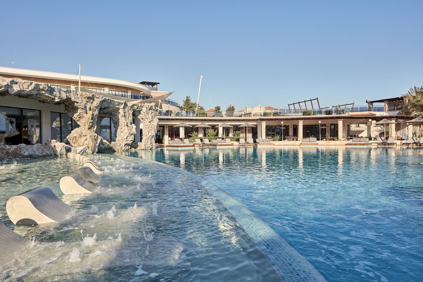 Atlantica Caldera Palace