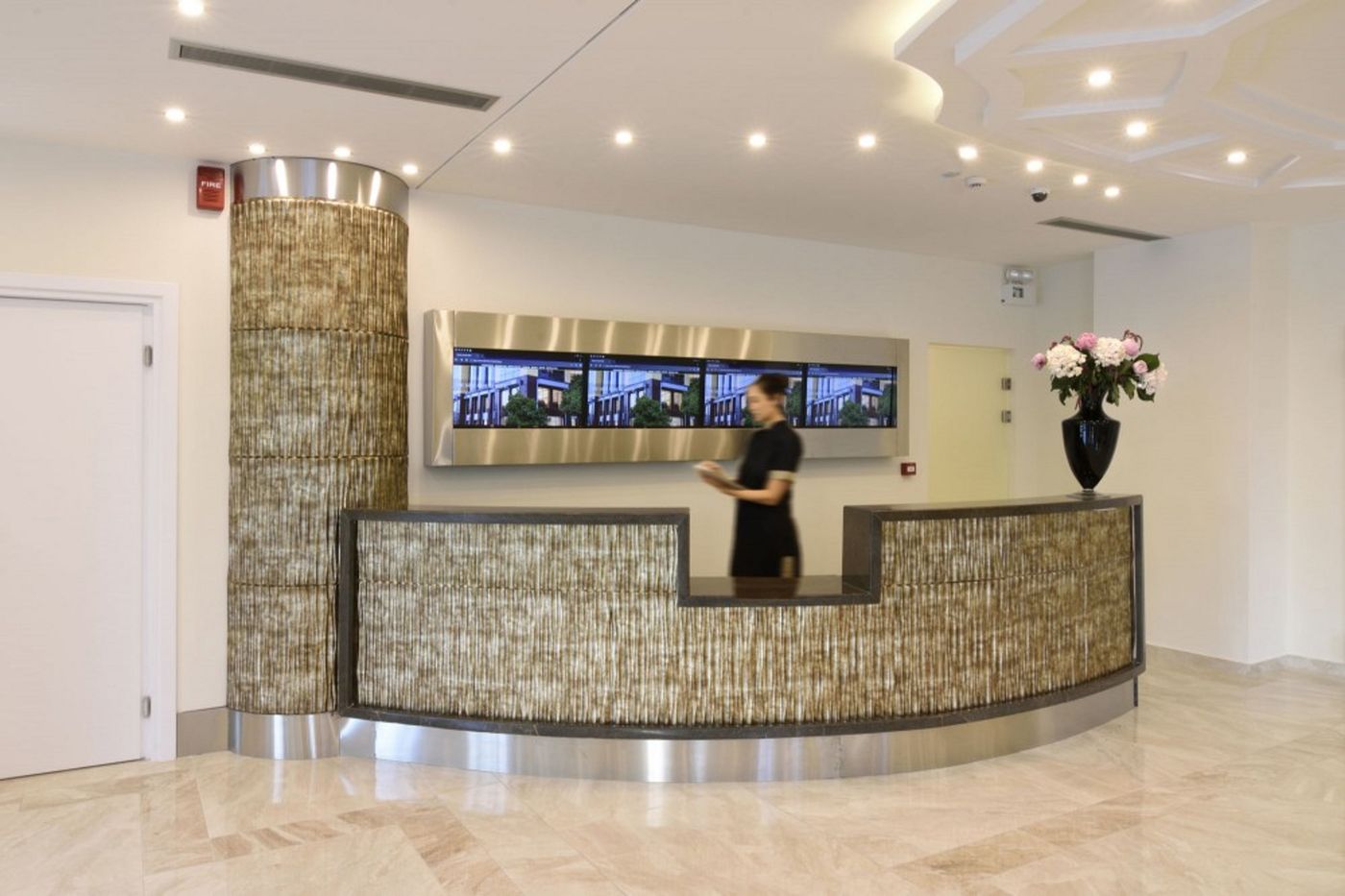 Athens-Avenue-Hotel-Lobby-9