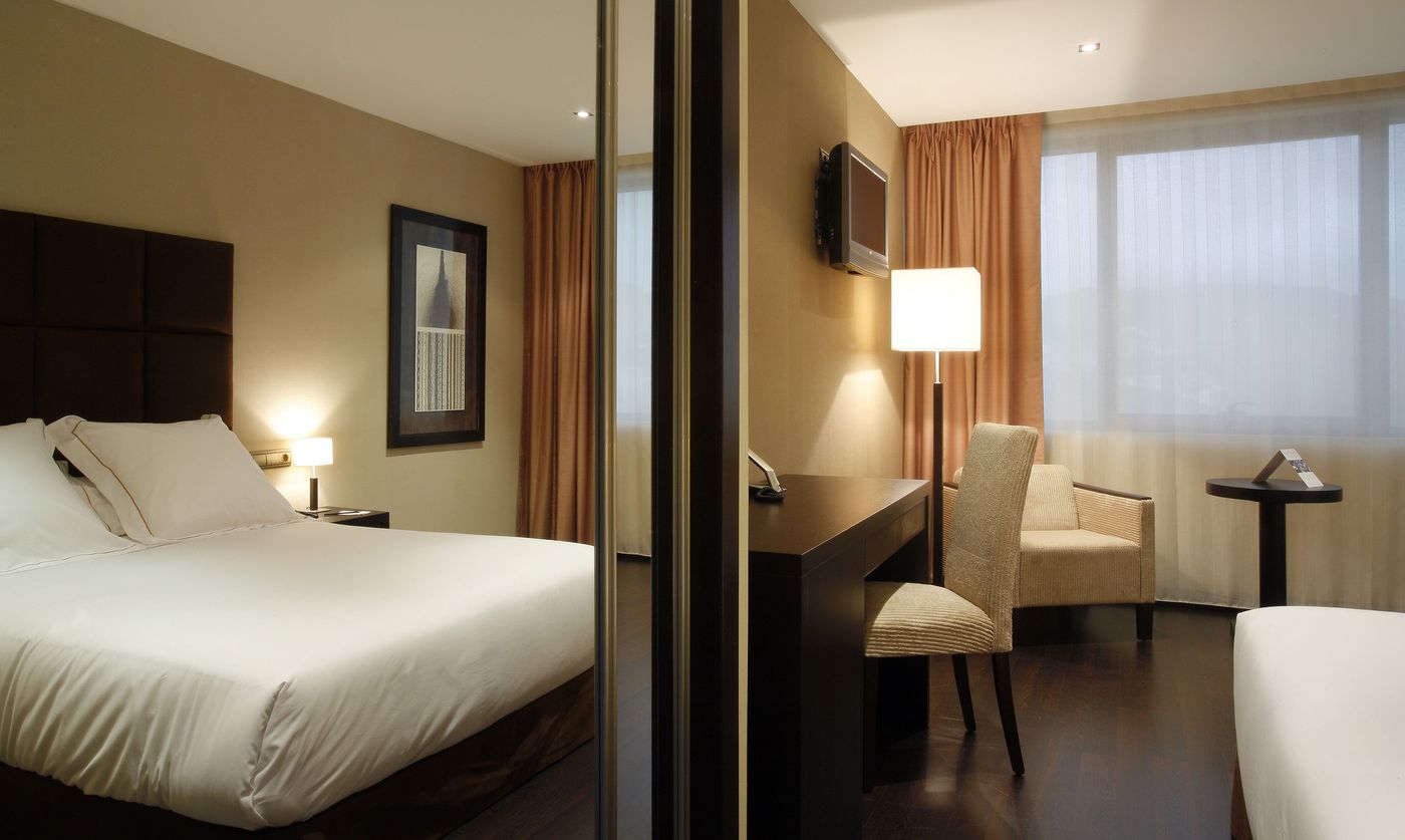 Azz Langrehotel & Spa-Spain-Langreo-Principado de Asturias-Room-10