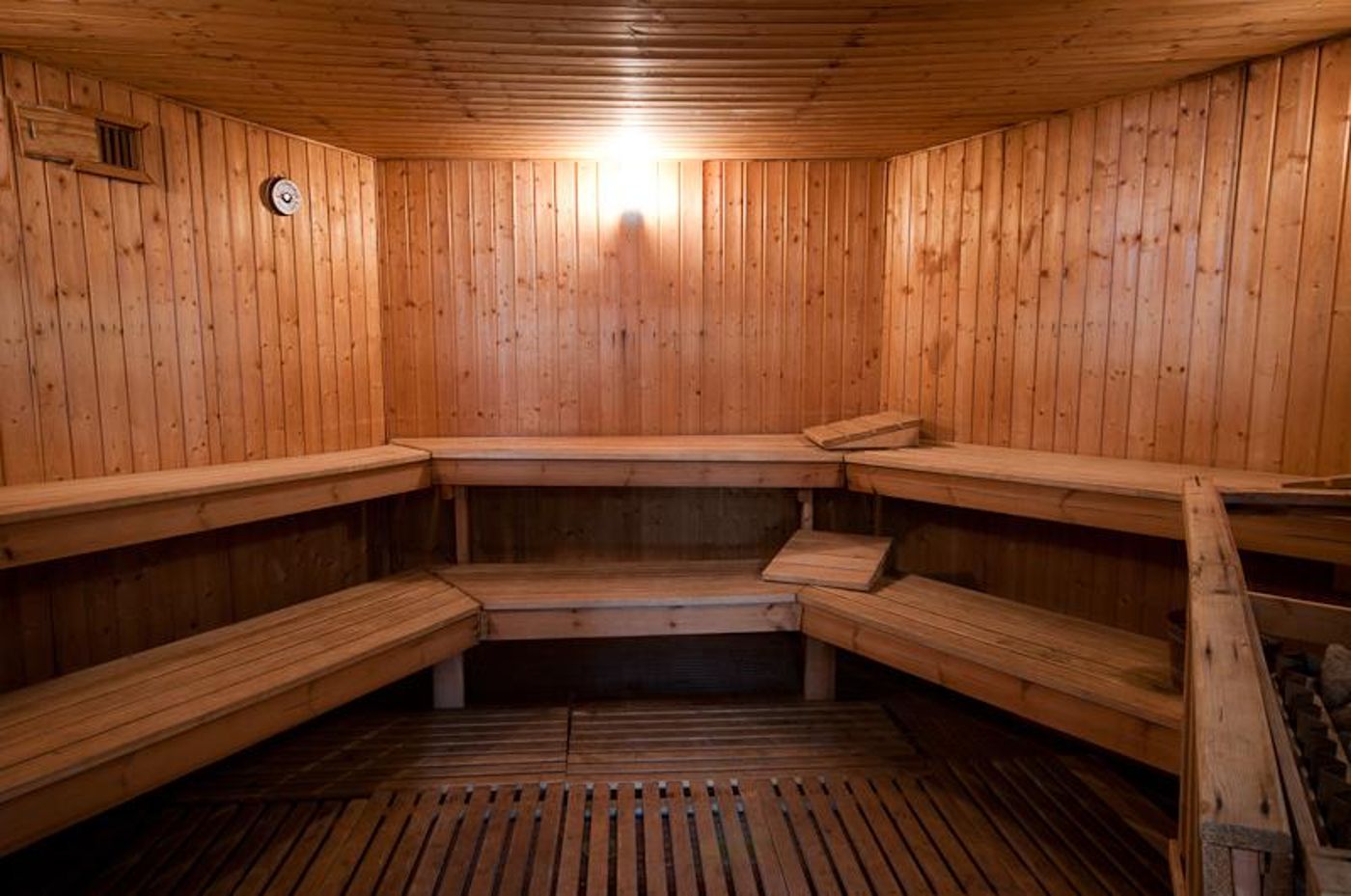 Luz-Bay-Sports-and-Entertainment-40