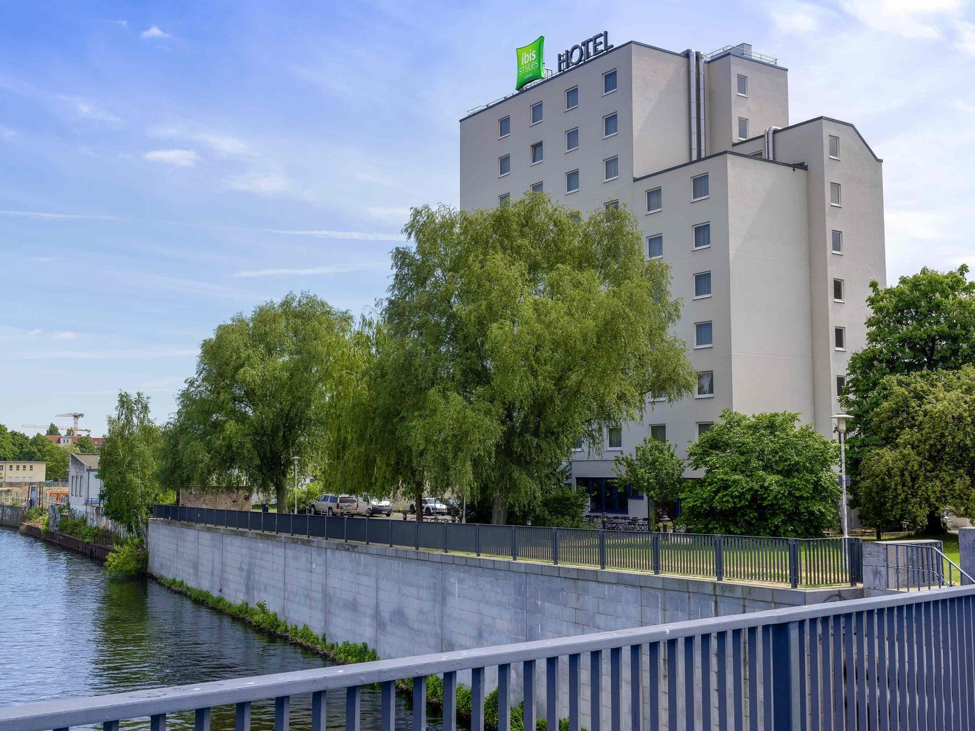 ibis-Styles-Berlin-Treptow-General-view-1