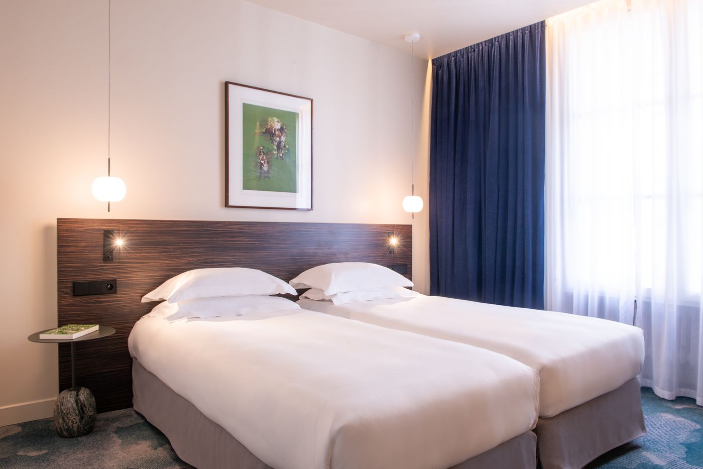 Hotel-Golden-Tulip-Opera-De-Noailles-Room-35