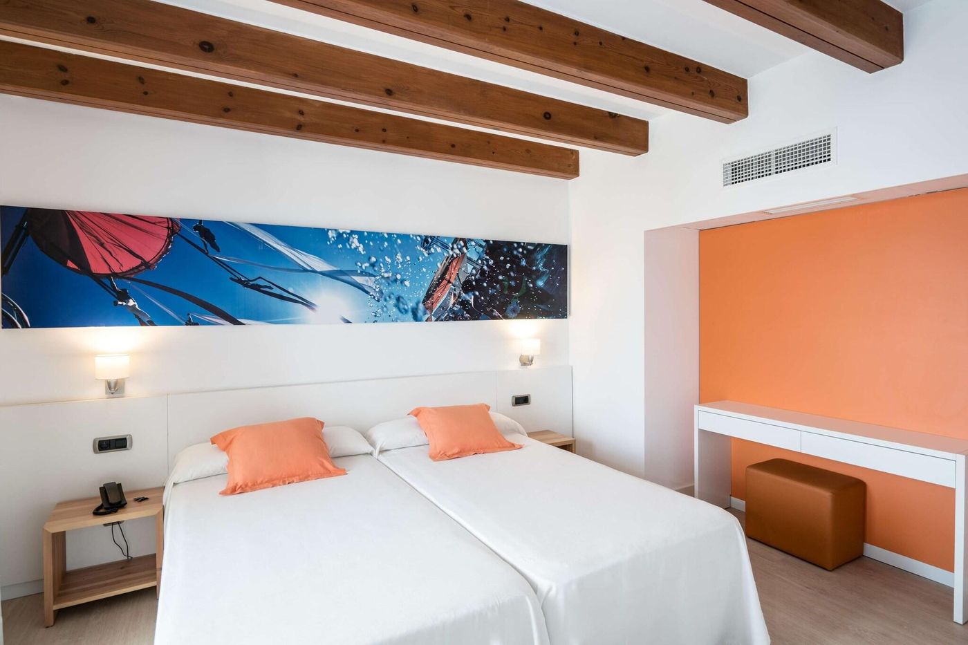 THB-Ocean-Beach-Room-26