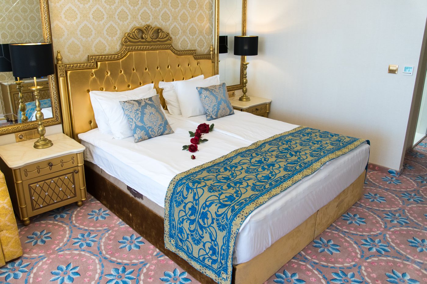 Imperial-Palace-Room-19