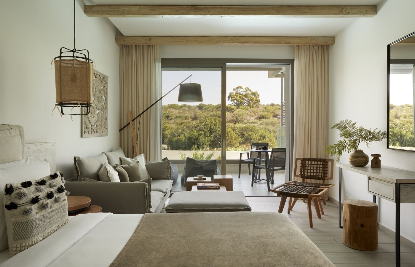 Kermia-Beach-Bungalow-Hotel-Room-25