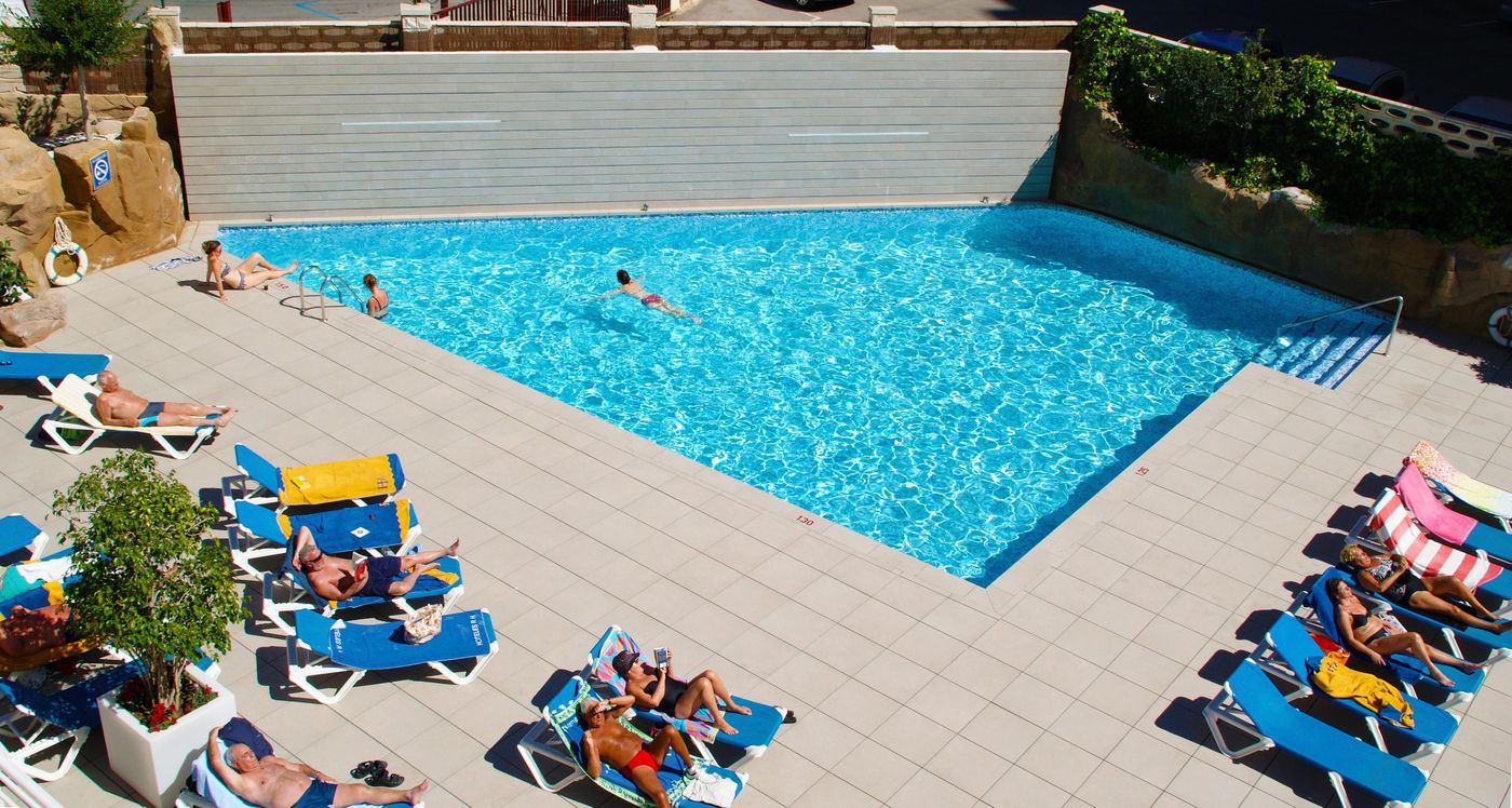 Hotel-RH-Victoria-Pool-4