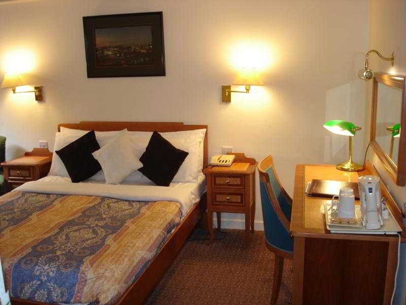 Kings Park-United Kingdom-GLASGOW-Room-5