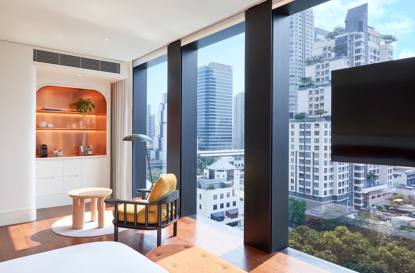 The-Standard--Bangkok-Mahanakhon-Room-29