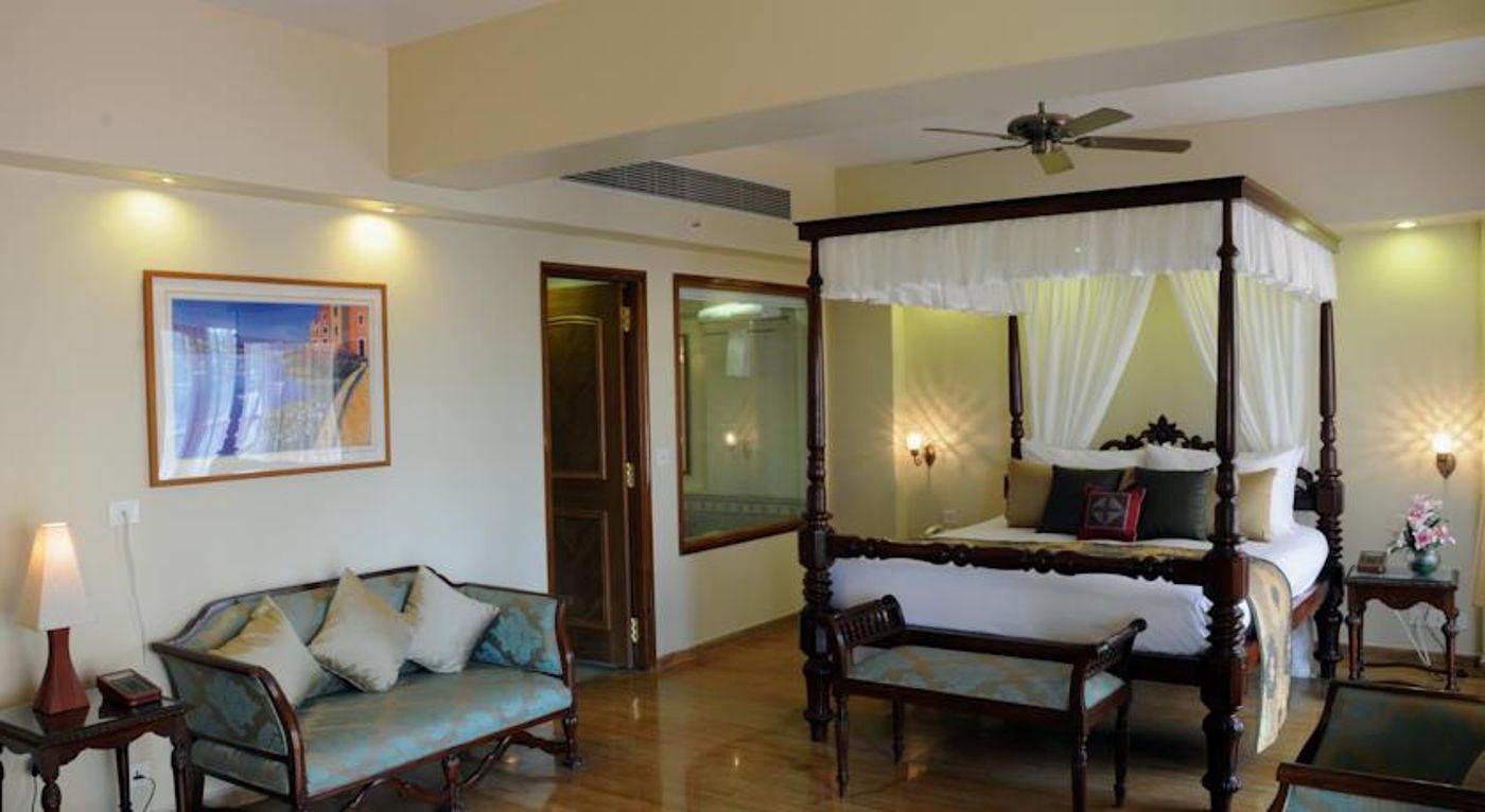 Fortune Select Regina