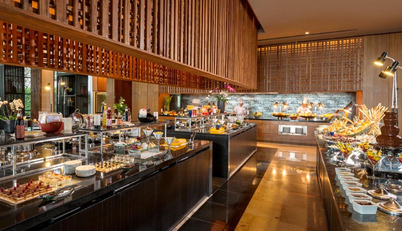 Crowne-Plaza-Phuket-Panwa-Beach-Restaurant-64
