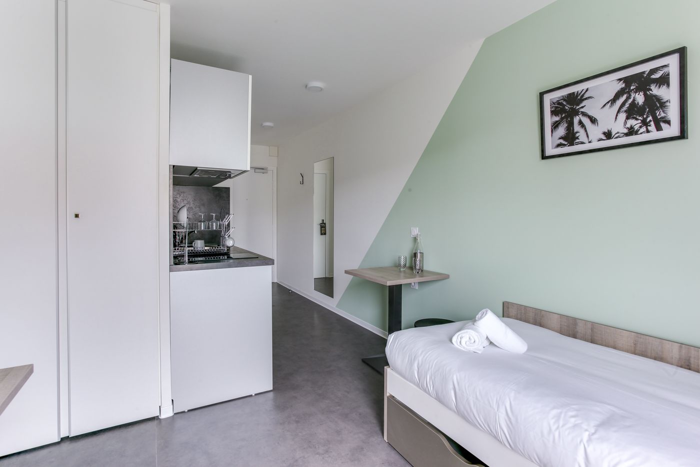 All-Suites-Massy-Palaiseau-Room-44