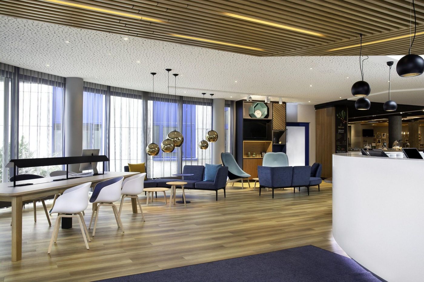 Holiday Inn Stuttgart-Germany-Stuttgart-General view-8