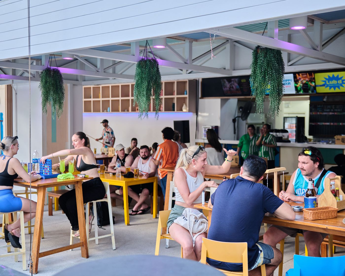 Lub-D-Phuket-Patong-Restaurant-58