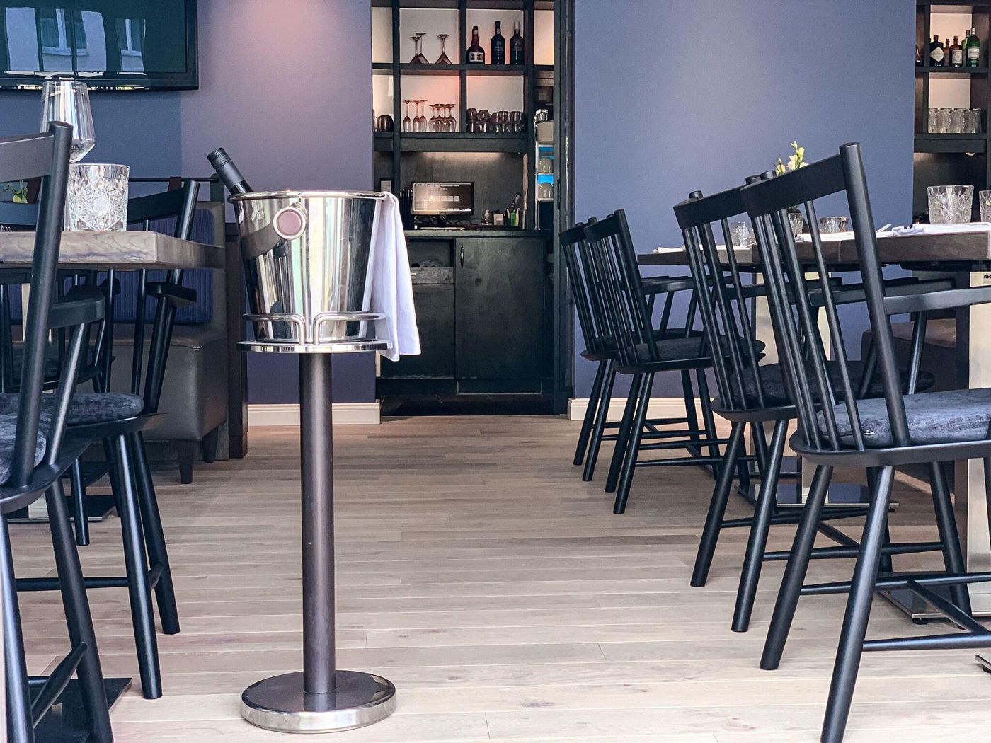 Newberlin-Restaurant-10