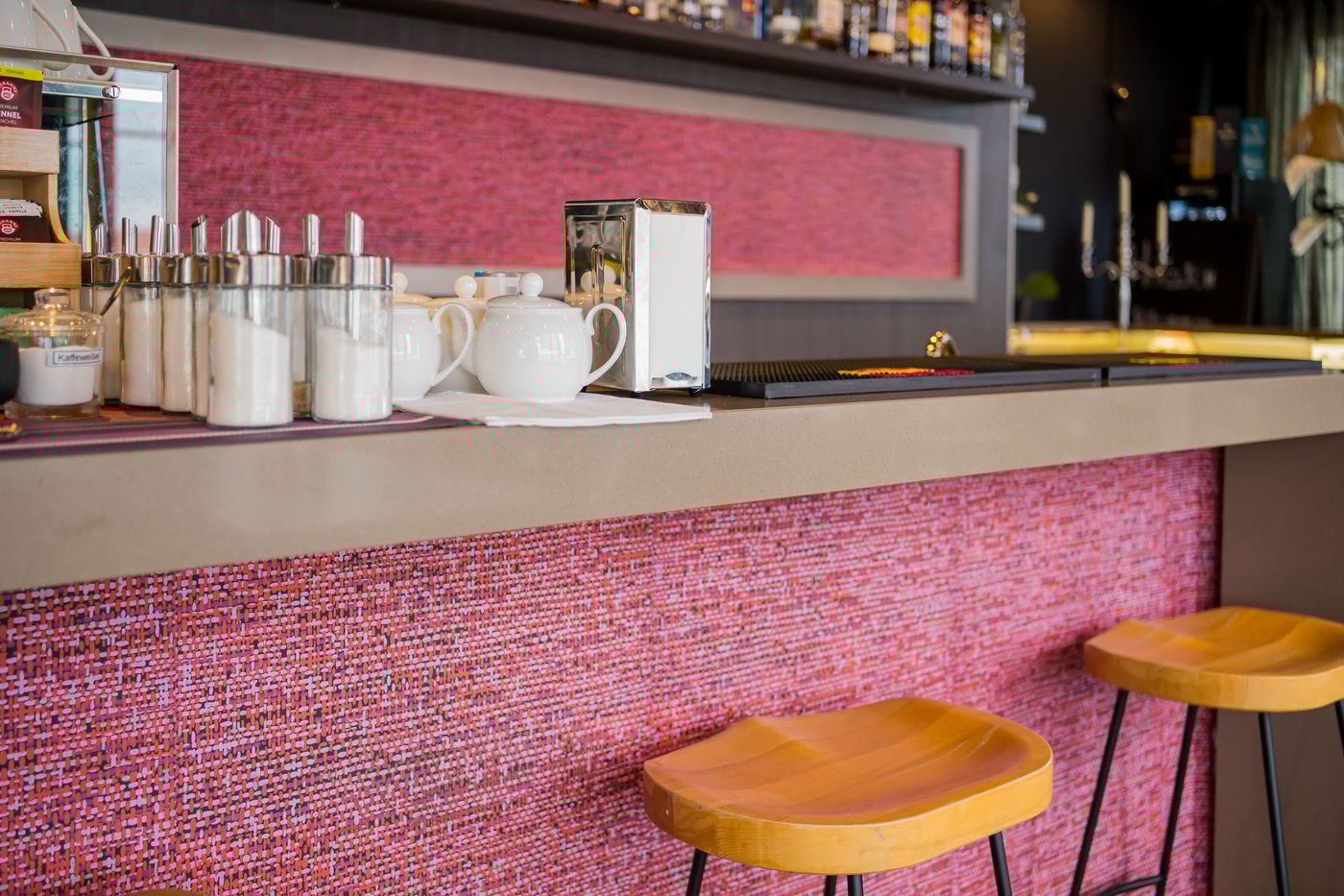 Two-Hotel-Berlin-by-Axel-Restaurant-23