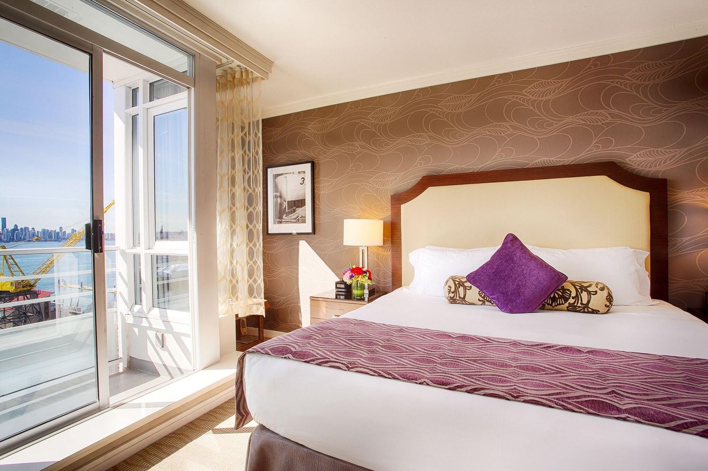 Pinnacle Hotel at the Pier-Canada-NORTH VANCOUVER-General view-9