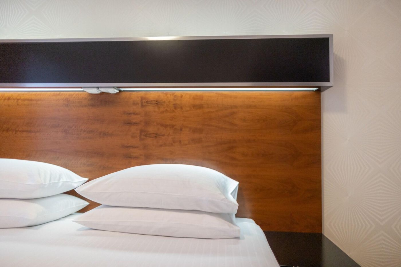 Grand-Majestic-Plaza-Hotel-Room-41