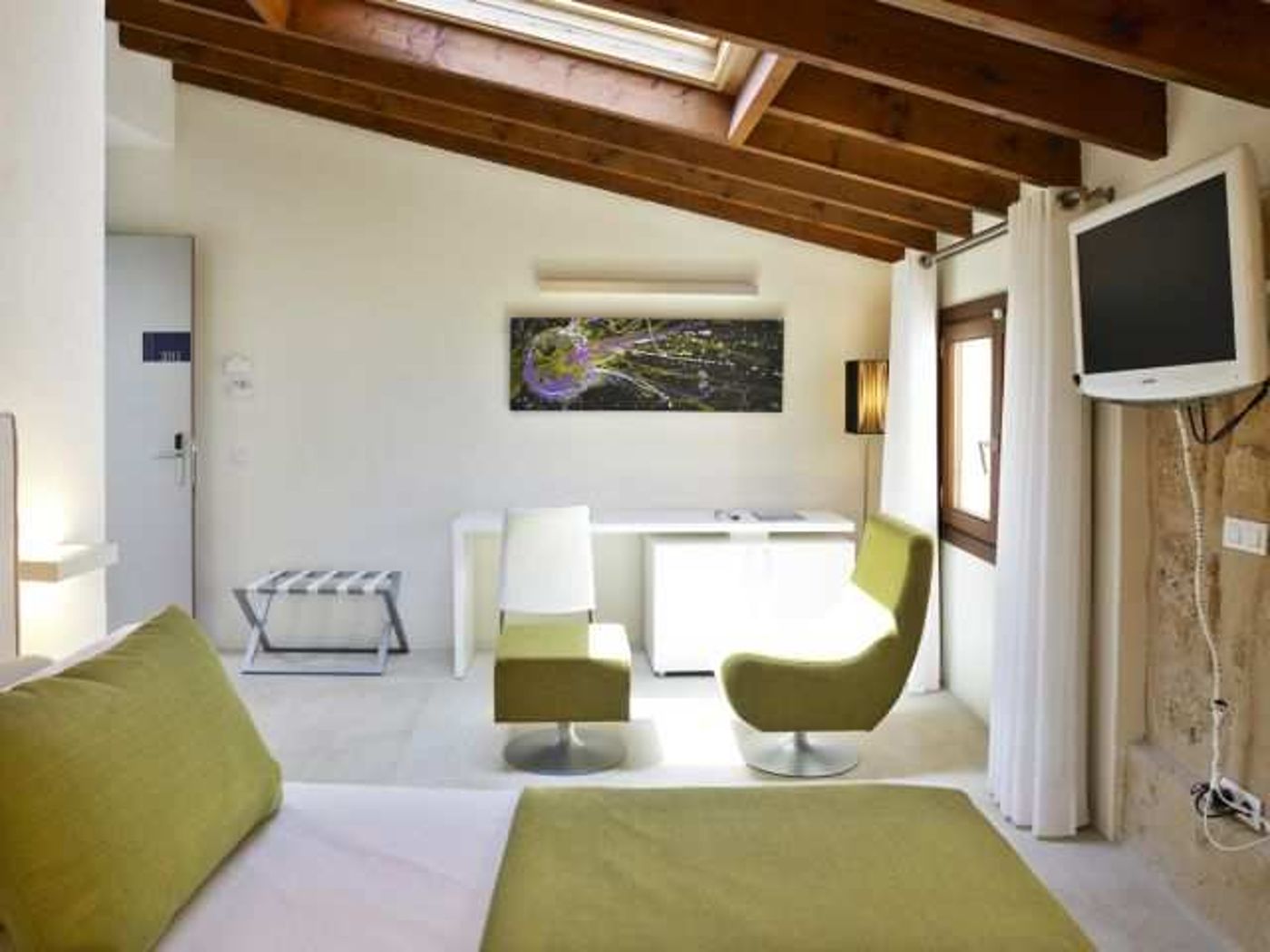 Hotel Santa Clara Urban Hotel & Spa