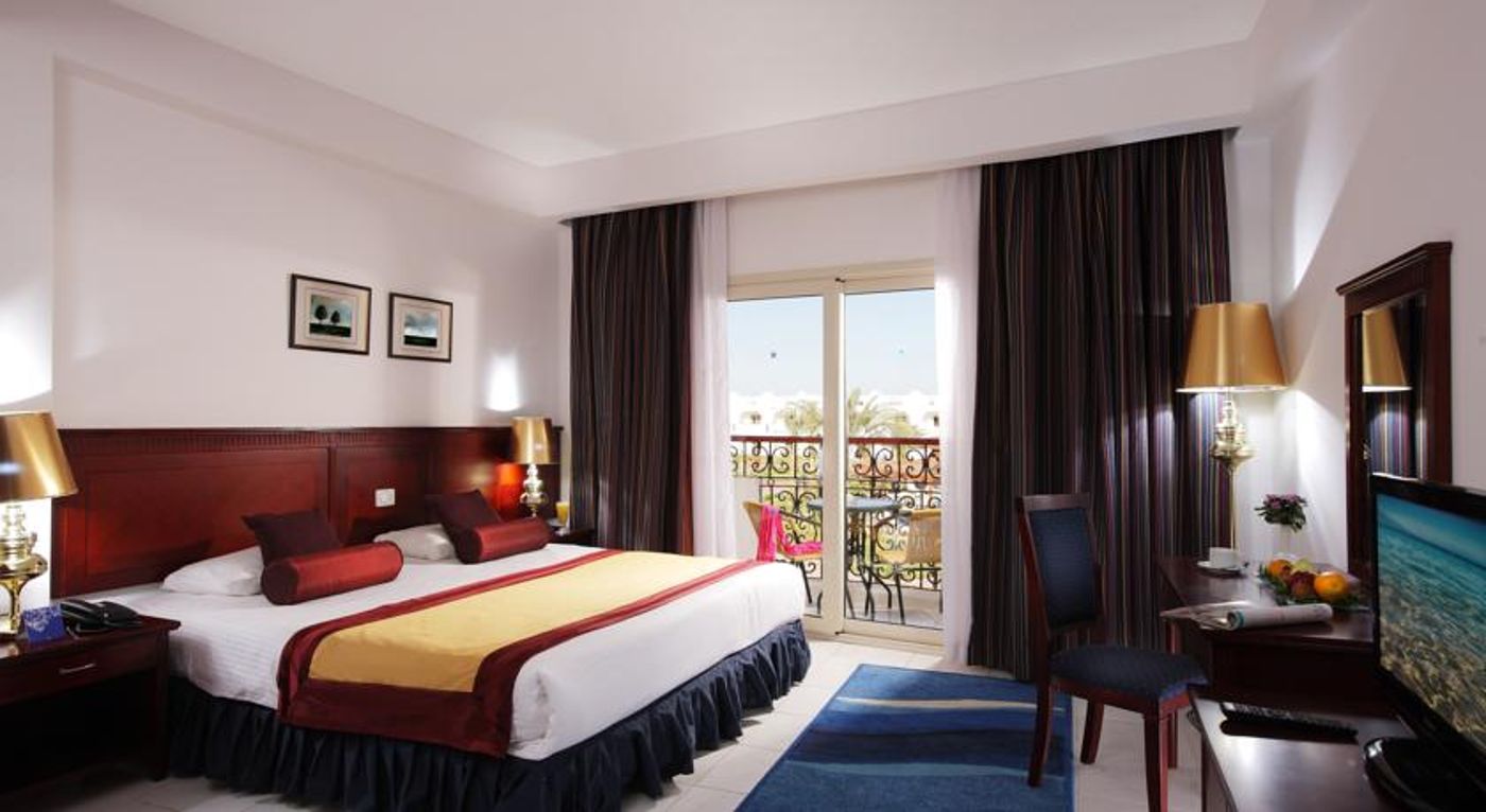 Golden 5 Topaz Club Suites Hotel