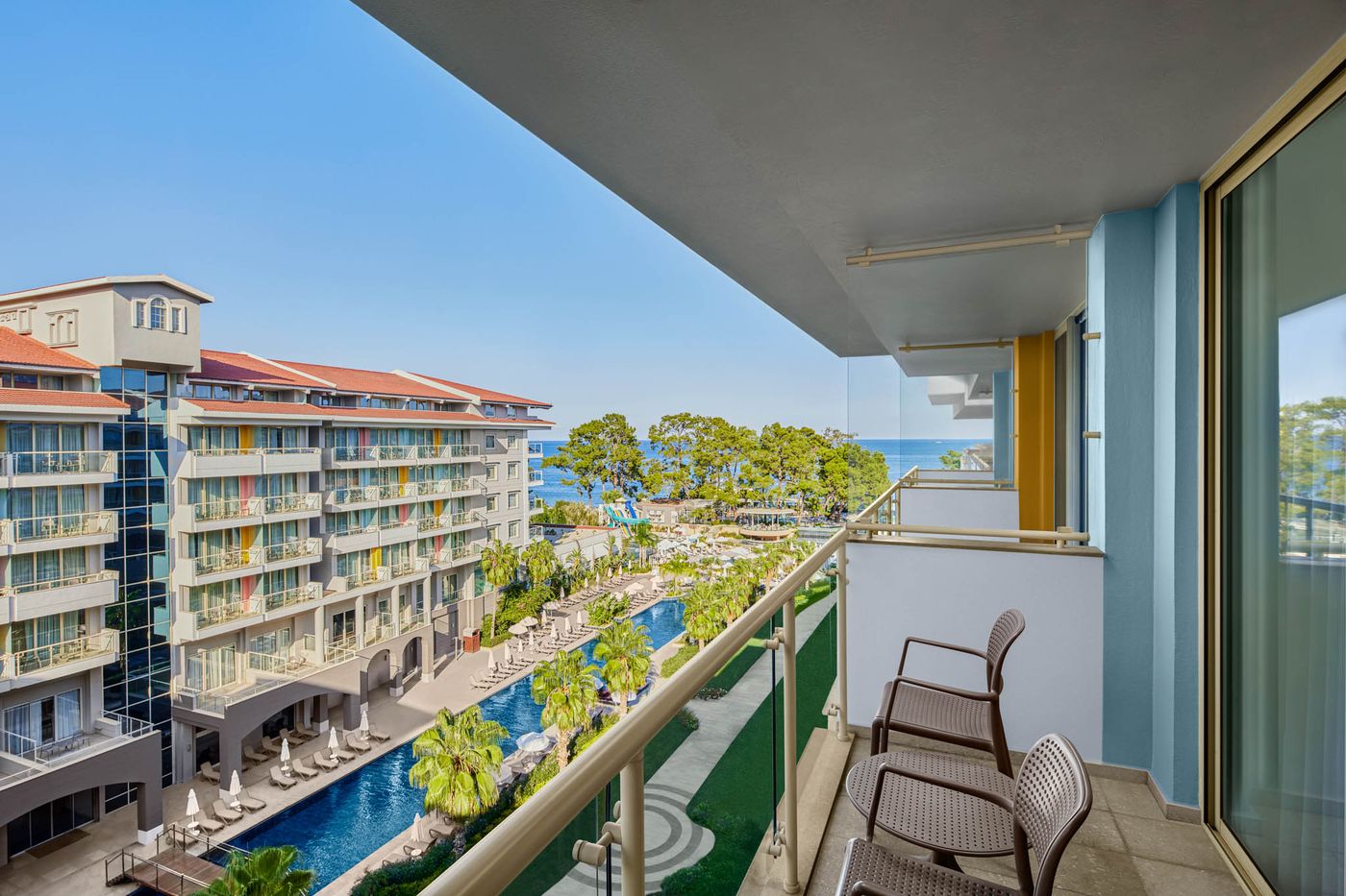 Barut-Kemer-Resort-Room-77