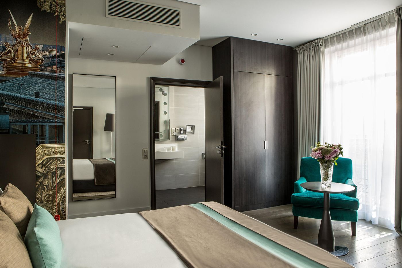 Hotel-Indigo-Paris-Opera-Room-39