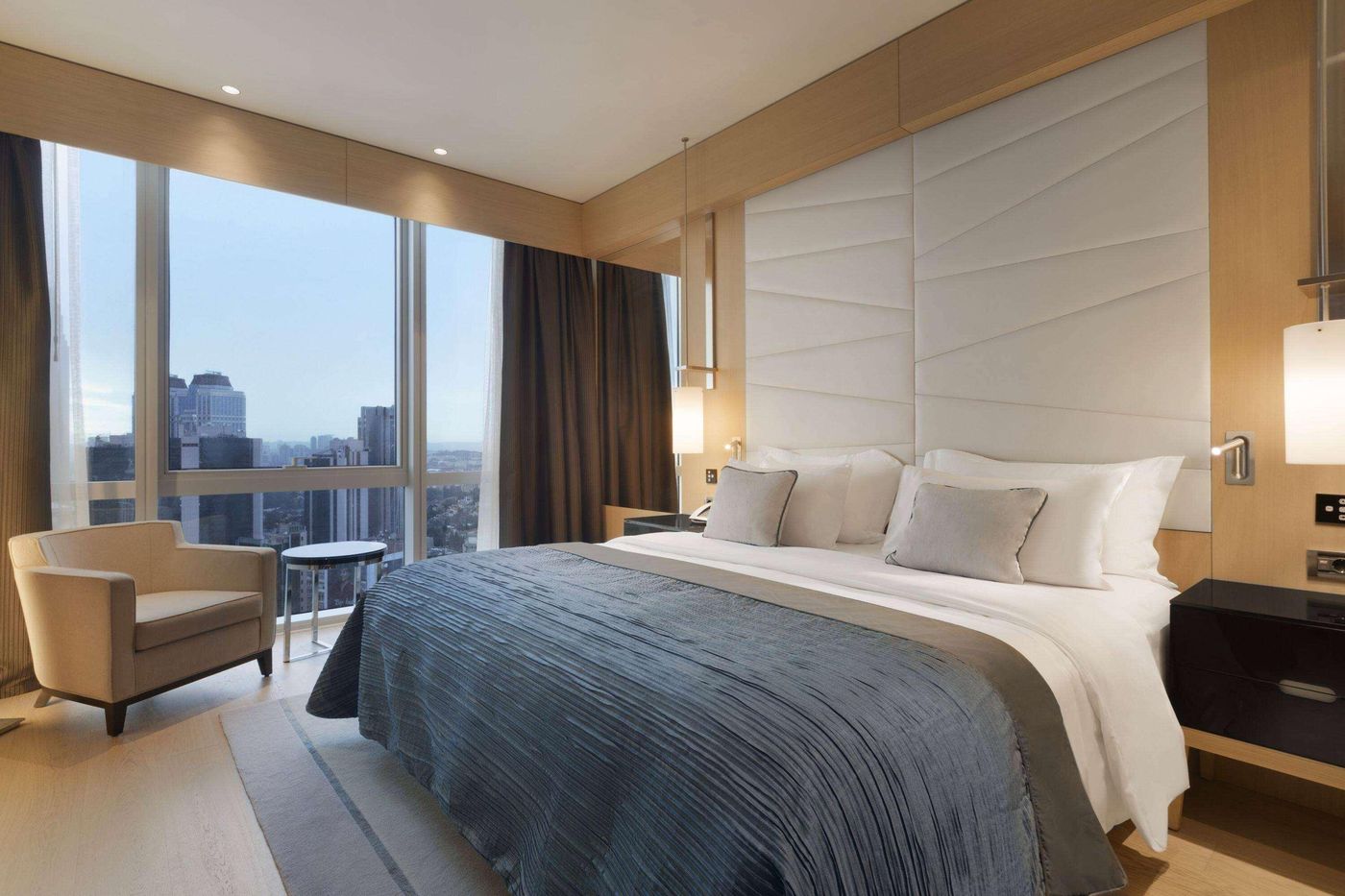 Wyndham-Grand-Istanbul-Levent-Room-12