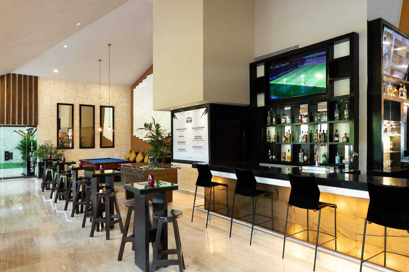 Oh--The-Urban-Oasis-Bar-19