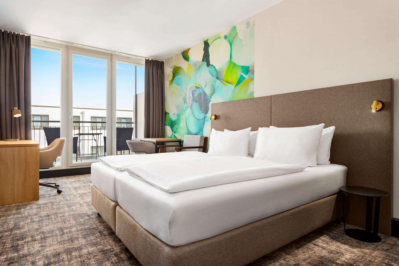 Wyndham-Garden-Munich-Messe-Hotel-Room-23