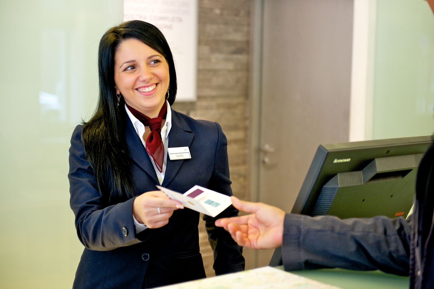 Mercure-Palermo-Centro-Lobby-82
