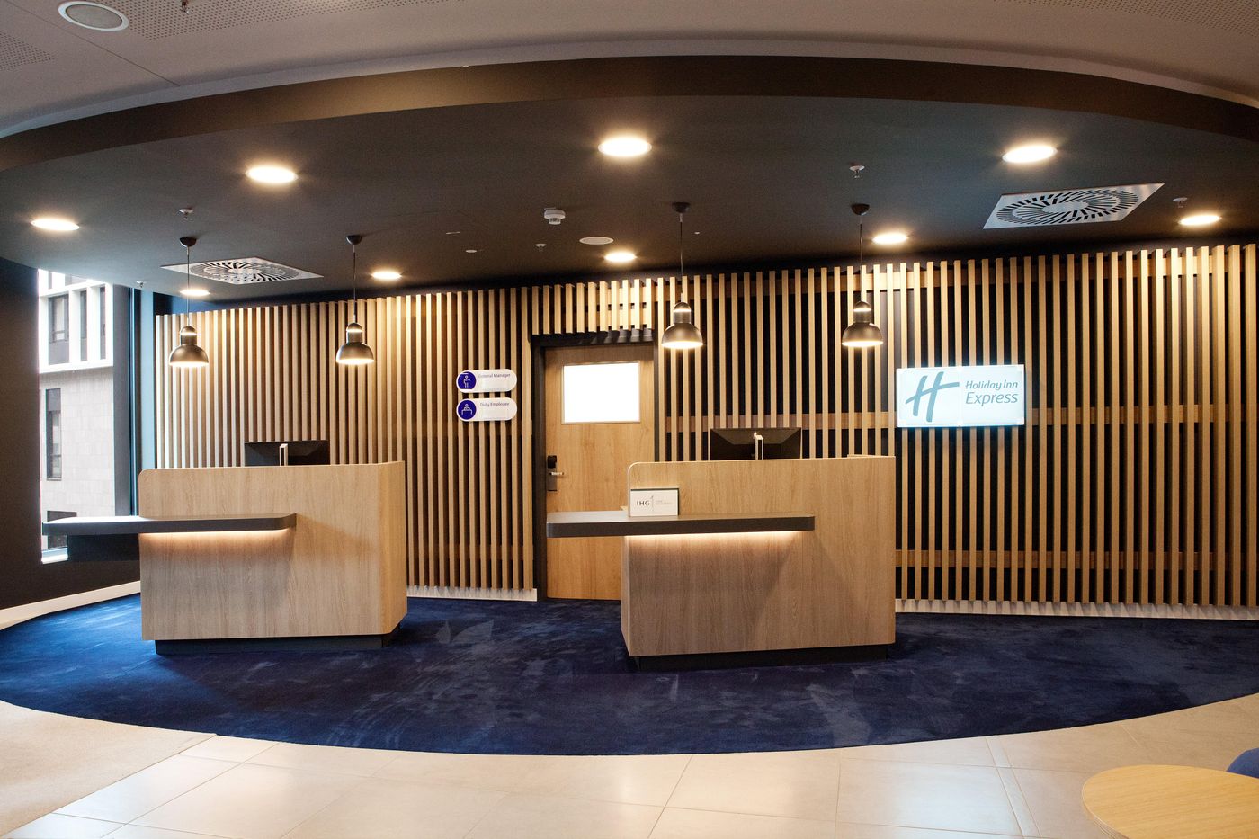 Holiday Inn Express Bochum-Germany-Bochum-General view-10