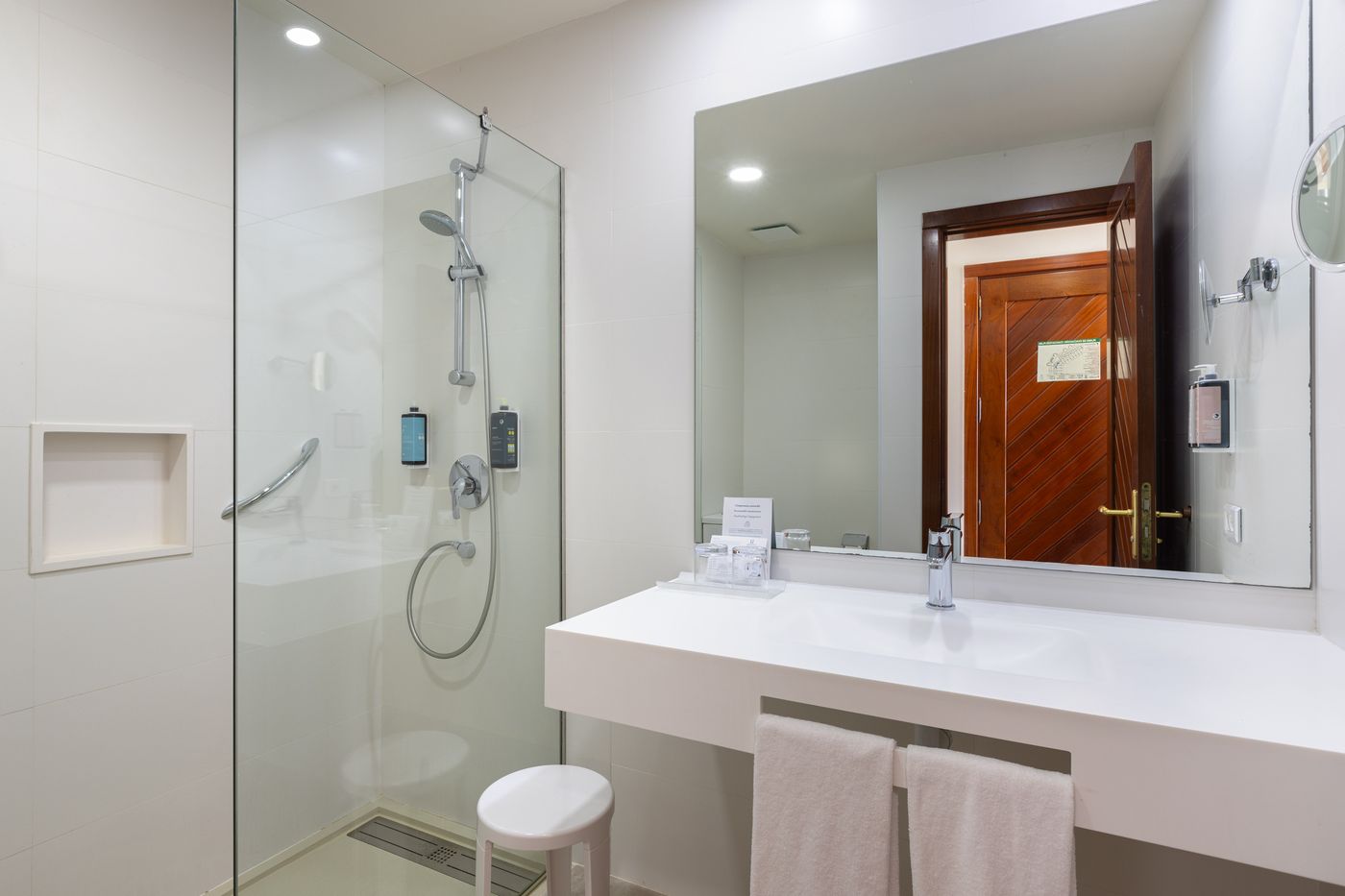 Hipotels-La-Geria-Room-45