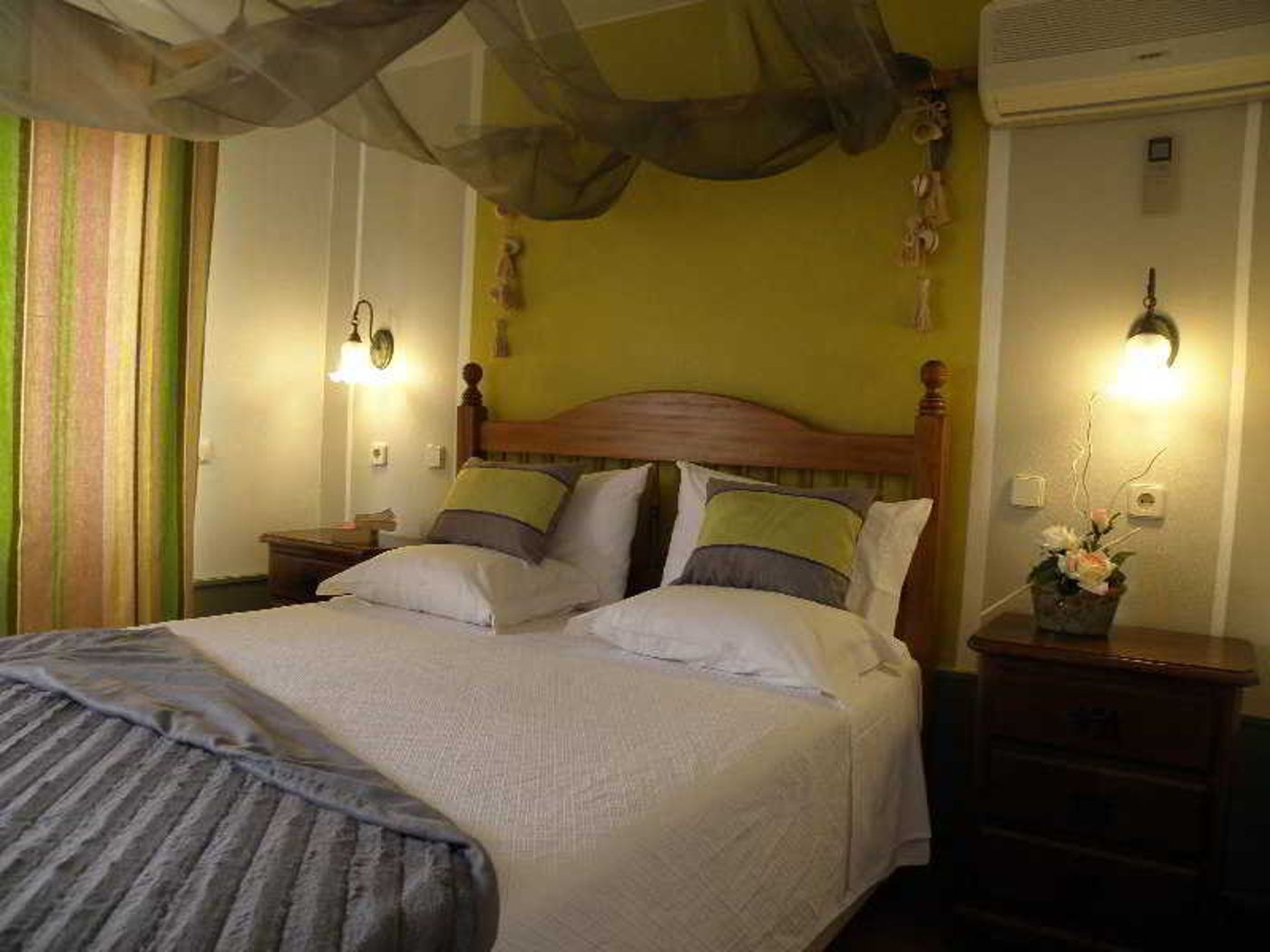 Vilas-Dinis---Adults-Only-Room-35