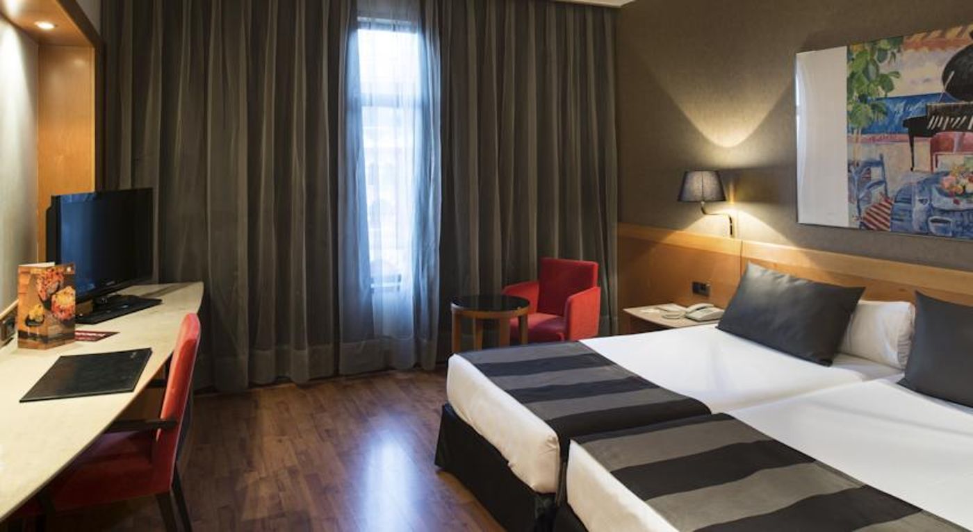 Catalonia Barcelona Plaza