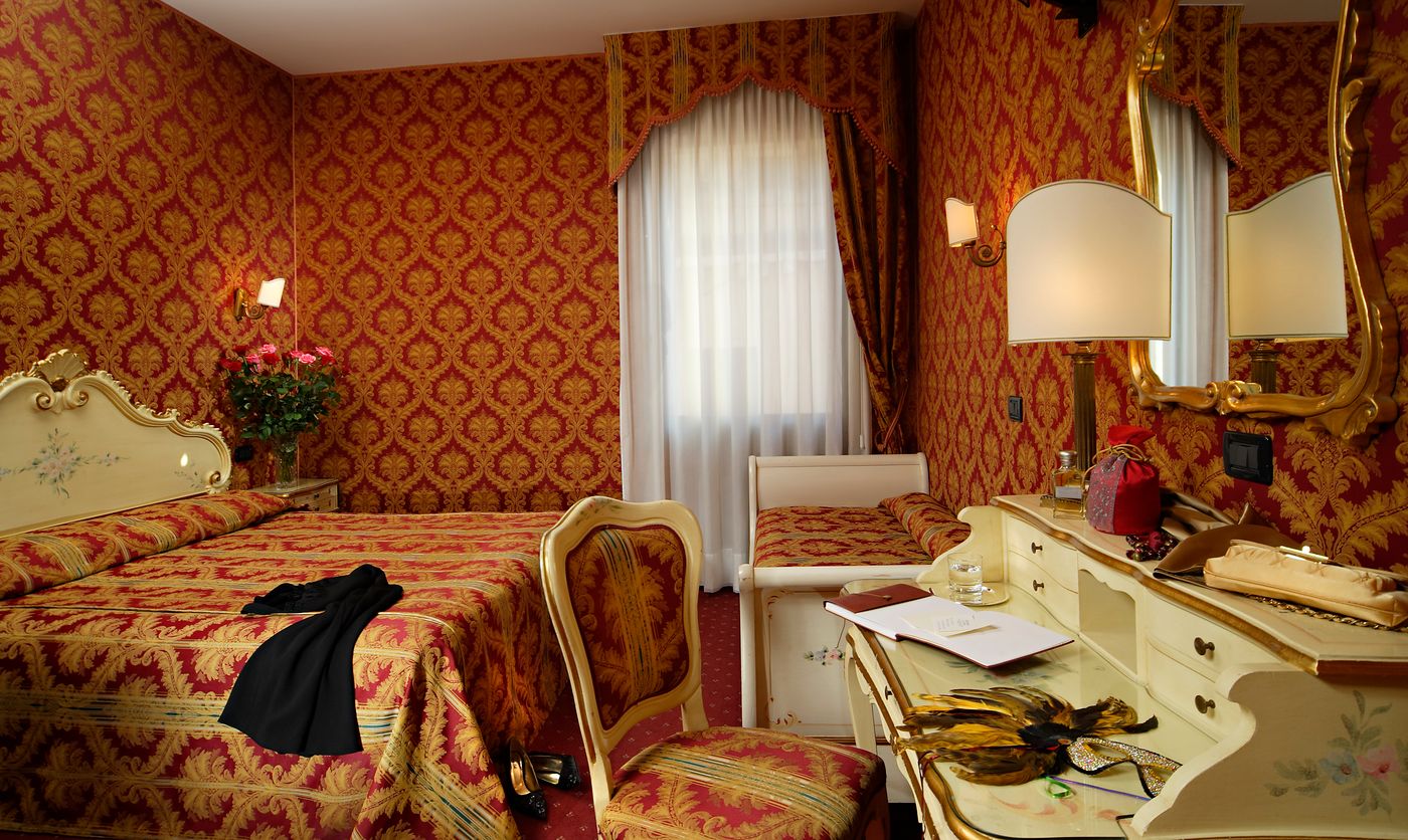 Hotel-Gorizia-A-La-Valigia-Room-17