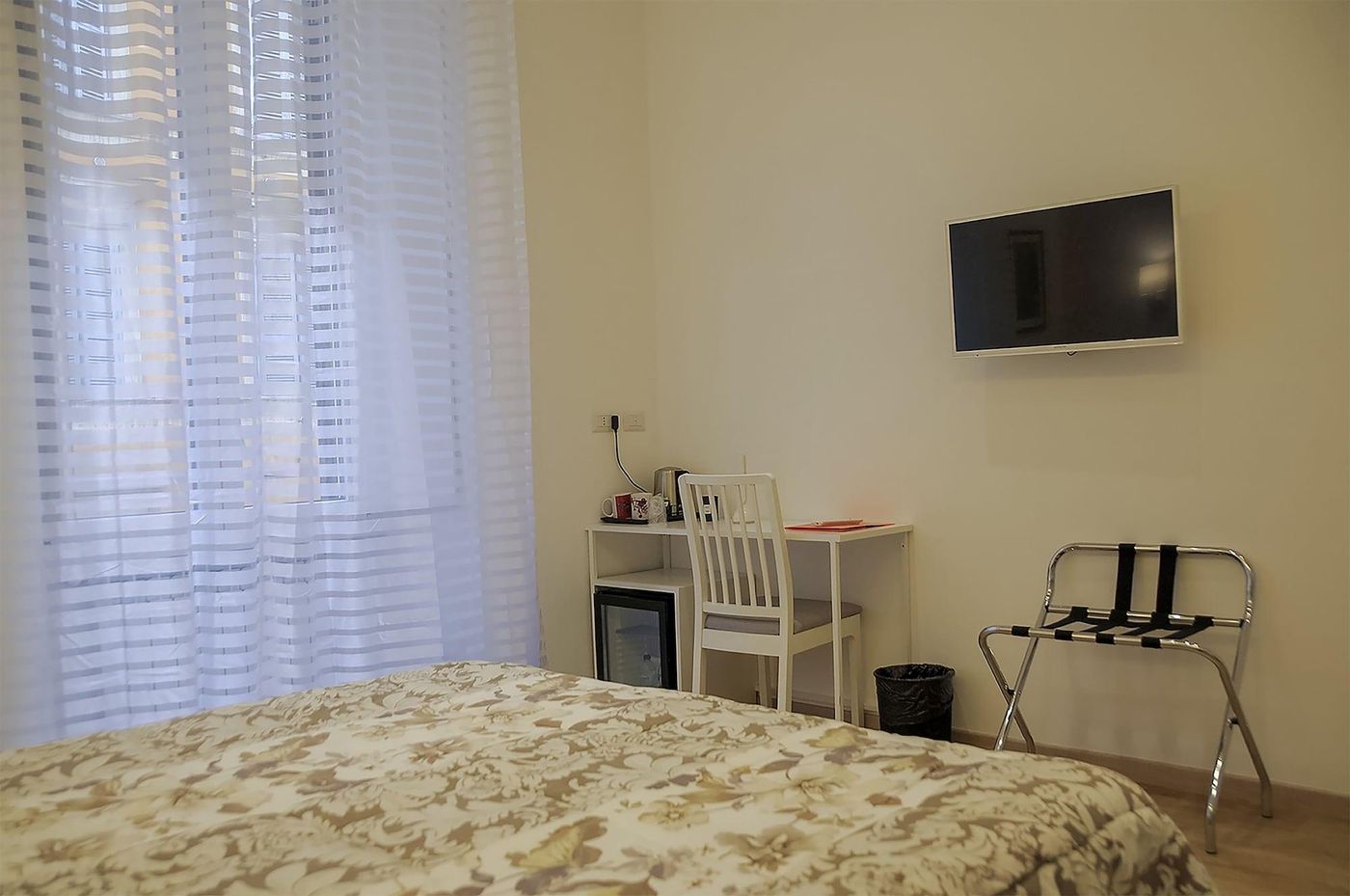 Roma-Vespahouse-Room-23