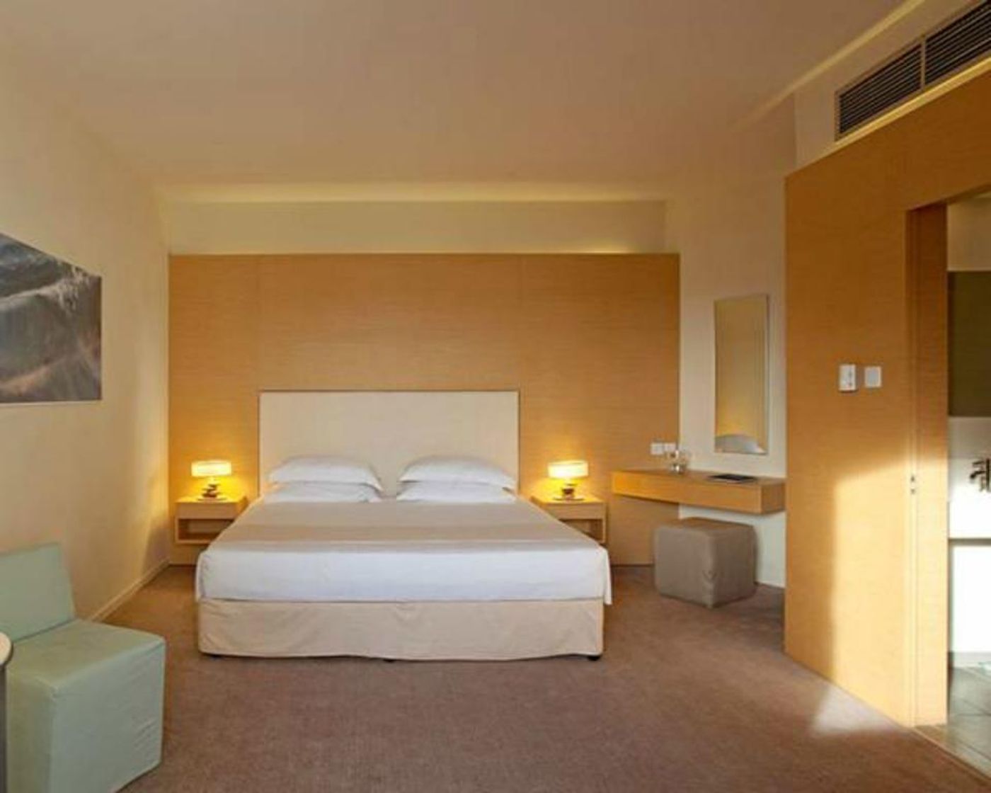 Capo-Bay-Hotel-Room-32