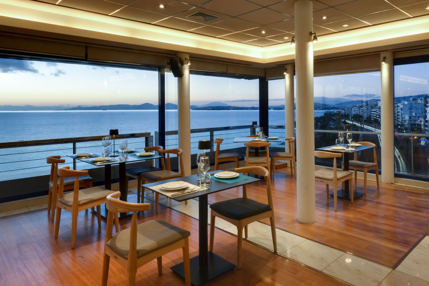 Poseidon-Restaurant-4