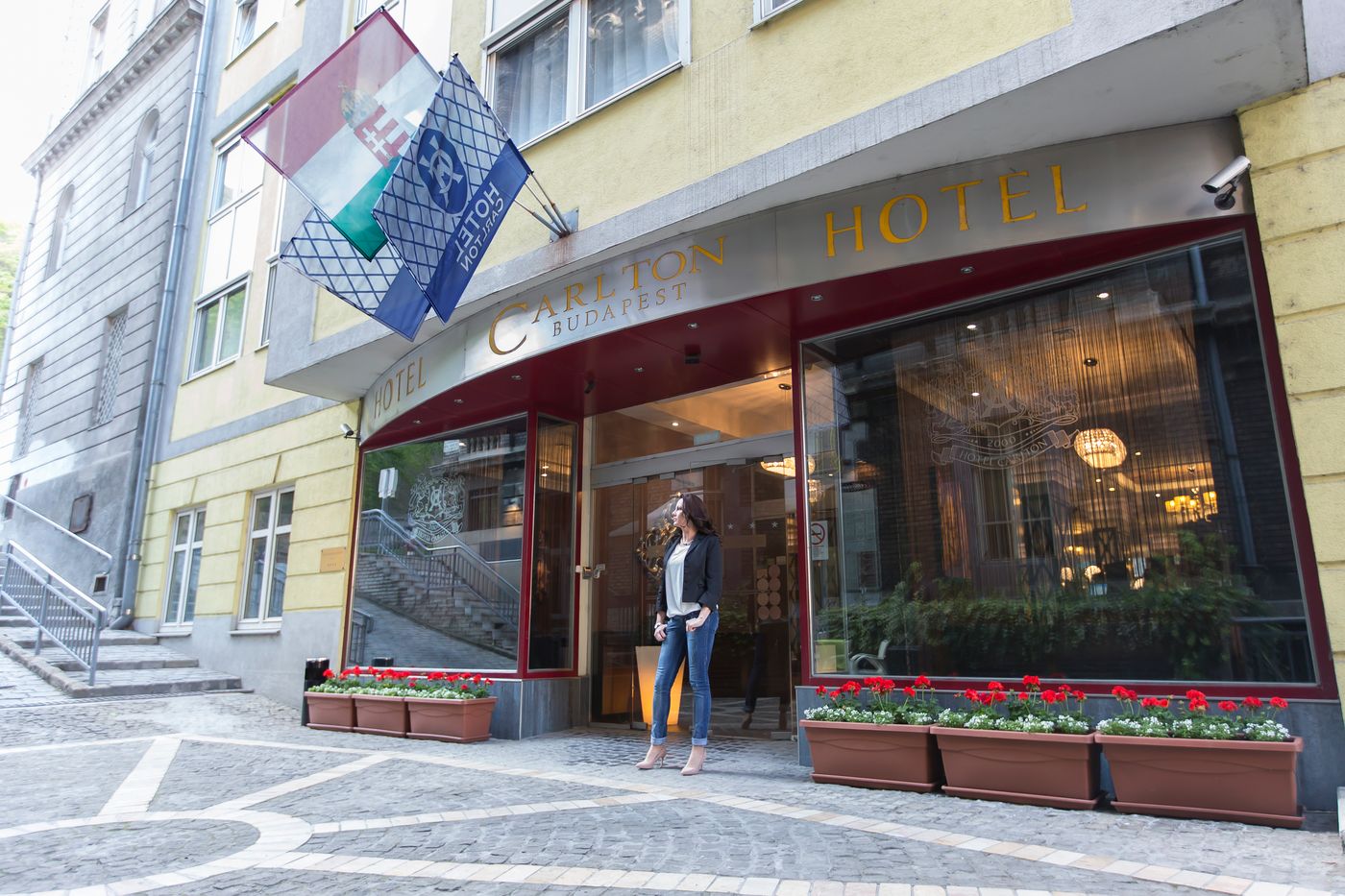 Carlton-Hotel-Buda-Castle-General-view-1