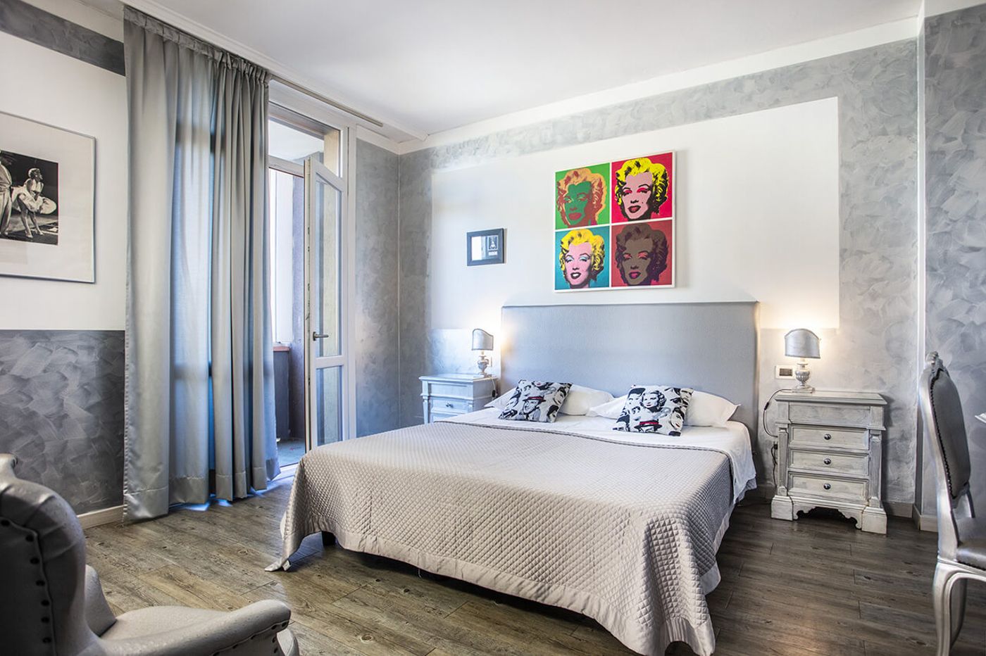 Admiral-Hotel-Room-4