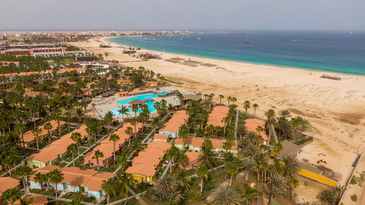 Vila-Do-Farol-Beach-42