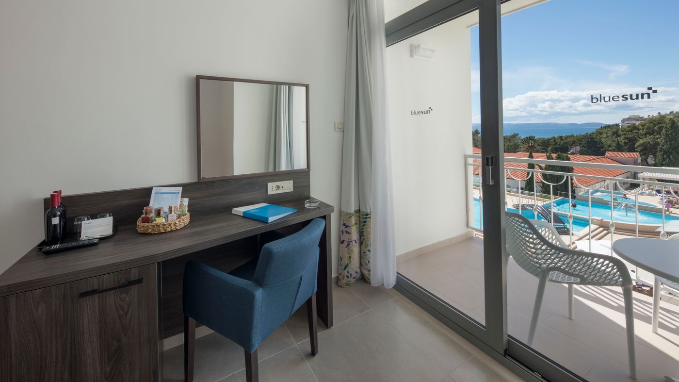 Bluesun-Hotel-Alga-Room-42